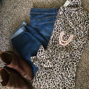 J CREW cheetah button up sz XL EUC